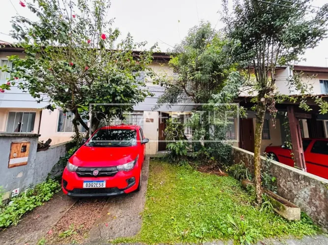 Sobrado com 3 Dormitórios, 90m², Aluguel de R$2.800 + Taxas - Alto Boqueirão, Curitiba (PR