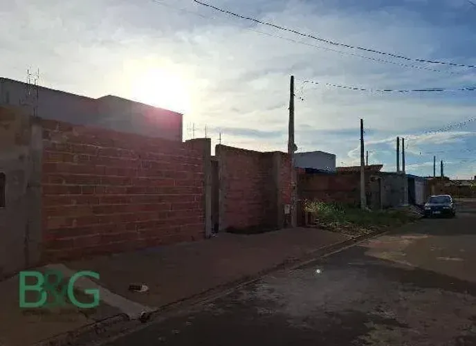 Casa com 2 dormitórios à venda, 52 m² por R$ 100.440,10 - Antônio Abboud - Guará/SP