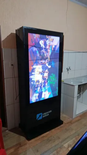 TOTENS MÍDIA INDOOR