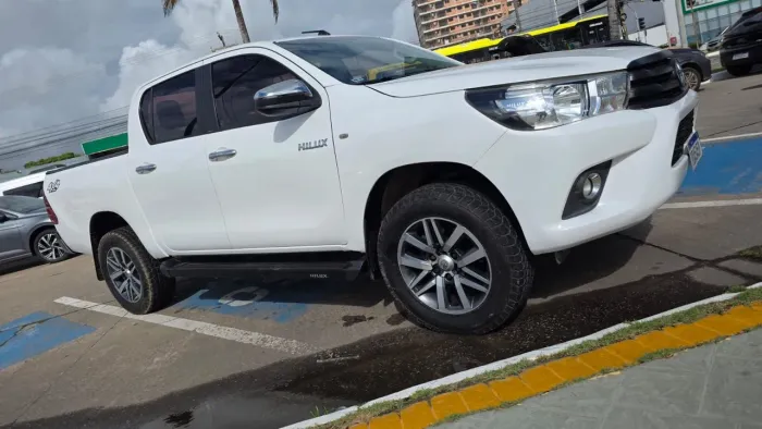 Toyota Hilux CD 4X4 2.8 Diesel Mec. 2019
