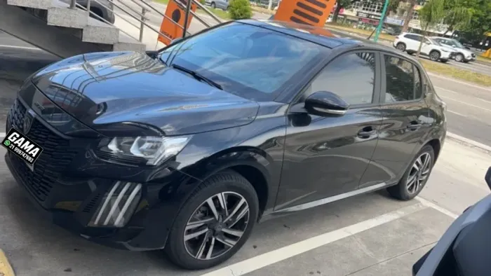Peugeot 208 Allure 1.0 Tubo Flex 5P Aut. 2025