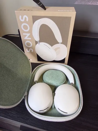 Fone de ouvido Sonos Ace