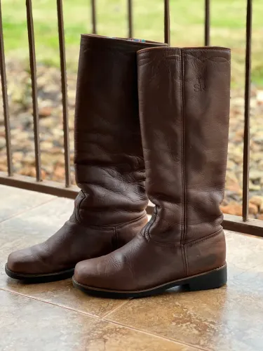 Botas