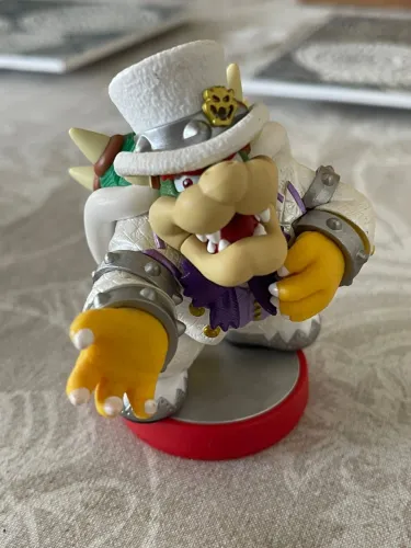 Nintendo Amiibo BOWSER - Super Mario Odyssey
