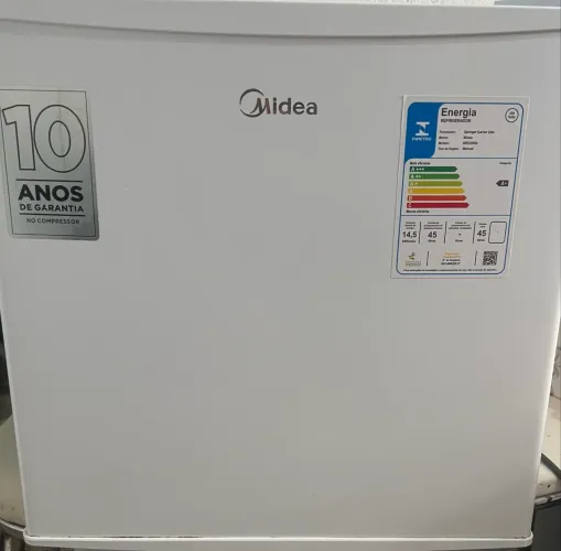 Frigobar 45L + transformador de energia 