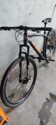 Vende-se bicicleta