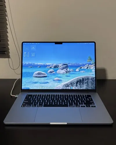 MacBook Air M4 15 Polegadas 24/512gb *LEIA A DESCRIÇÃO*