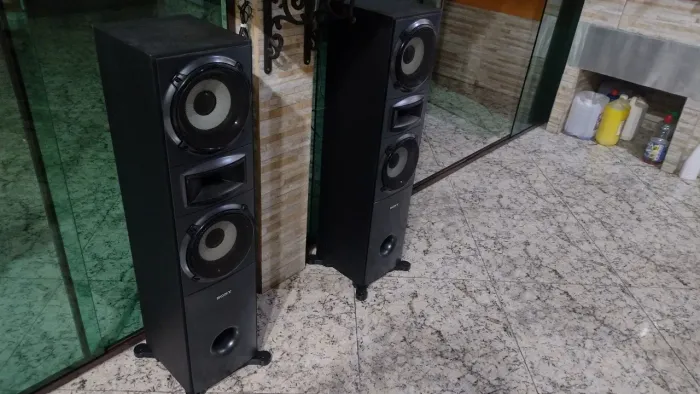 Caixas acústica frontal magneticamente brindada multek Soni ss msp5000