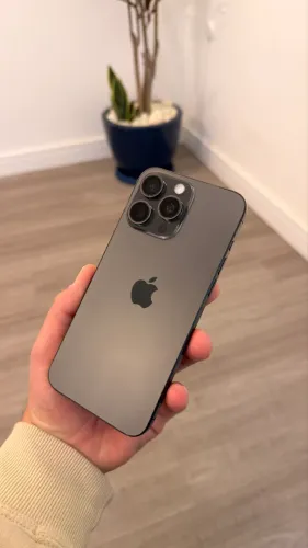 iPhone 15 Pro Max 256gb Titanium Preto 