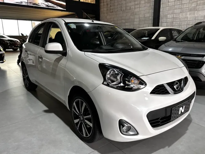 Nissan March SV 1.6 16V Flexstart 5P Aut. 2018