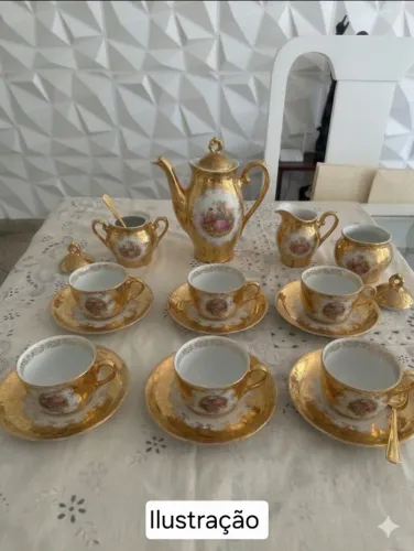 Jogo de  chá em PorcelanaDaniele Milione Cenas Galante