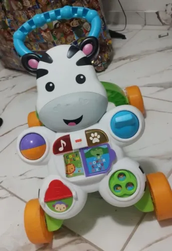 Andador zebra Fisher Price 