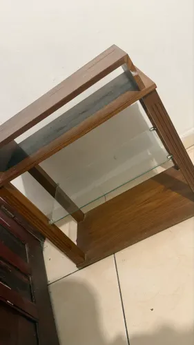 Sapateira madeira e vidro
