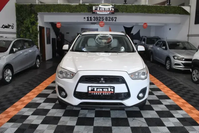 Mitsubishi ASX 2.0 16V 160cv Aut. 2013