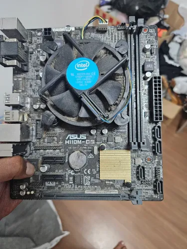 Placa-mãe ASUS H110M-CS + Cooler Intel + Processador Intel I5 8500