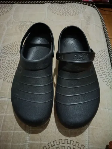 Sapato masculino antiaderente zerado