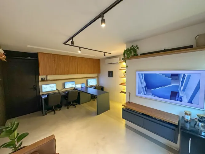 Sala Comercial para Venda em Lauro de Freitas, Vilas do Atlântico, 1 banheiro, 1 vaga