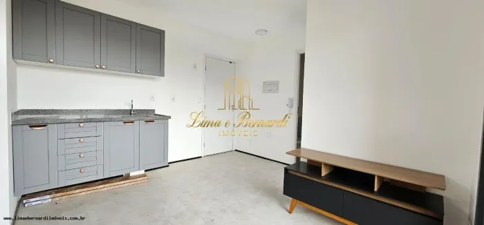 Apartamento para Locação em São Paulo, Perdizes, 1 dormitório, 1 banheiro