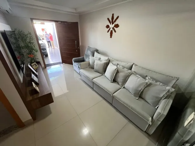 Casa Mobiliada