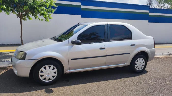 Renault Logan Expression Hi-flex 1.6 8V 4P 2008