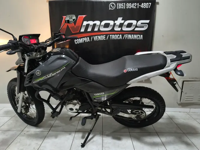 YAMAHA CROSSER 2015