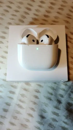 AirPods 4 Original Apple Sem ANC - Bateria Ótima e Funcionamento Perfeito