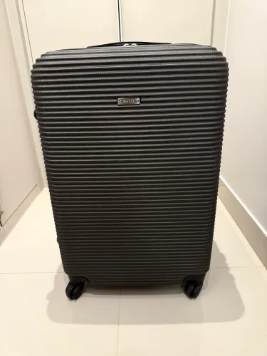 mala de viagem preta 23kg sestini
