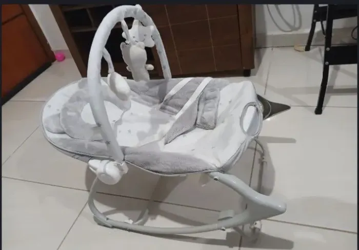 Cadeira de balanço para bebê