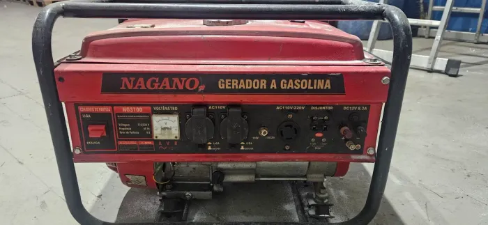 Gerador de Energia 110/220v - 12V