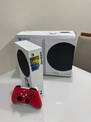 Xbox Series S 512GB + Controle