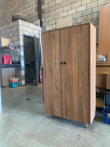 Vende-se armário novo mdf