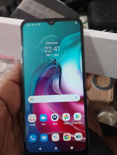 Motorola g30 ótimo, em bom estado