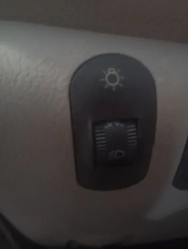 Chave de farol Chery QQ