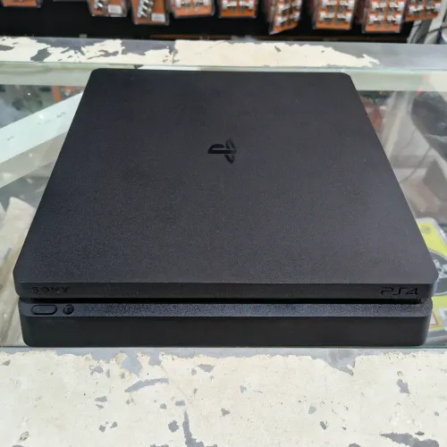 PS4 1TB com Controle original 
