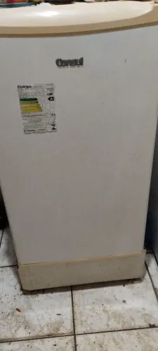 Frigobar marca consul