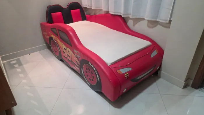 Cama Carro Z15 Solteiro Estofada (McQueen)