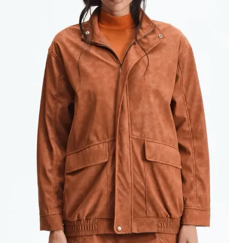 Jaqueta Feminina Bomber em PU sommer