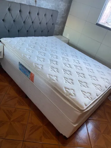 Cama Box Casal + Colchão Molas Ensacadas Umaflex Itália - Ótimo Estado