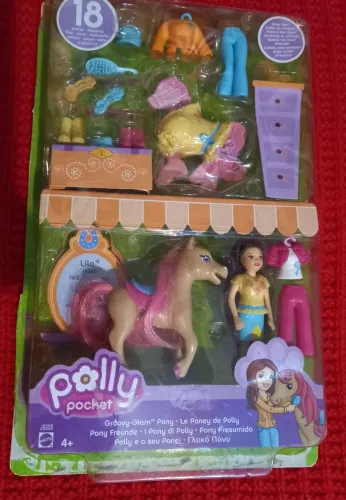 Polly e seu pônei (anos 2000)
