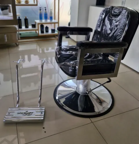 Cadeira para Barbeiro e Cabeleireiro ( a )