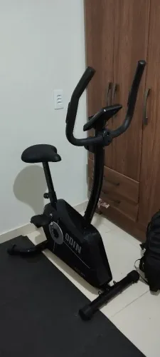 Bicicleta Ergométrica Vertical Magnética Century Odin Fit