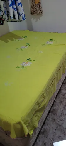 Cama Casal Queen