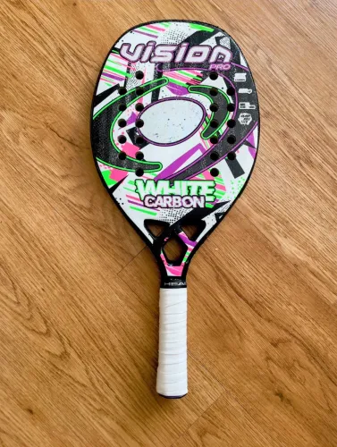Raquete de beach tennis usada 
