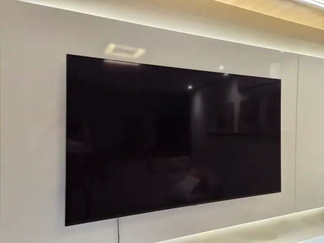 Vendo TV LG 65 polegadas