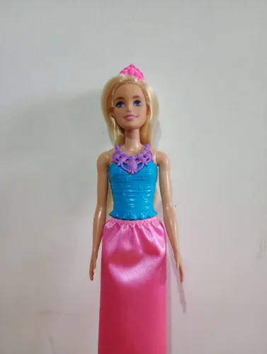 (Produto semi novo)Boneca Barbie Dreamtopia loira Mattel