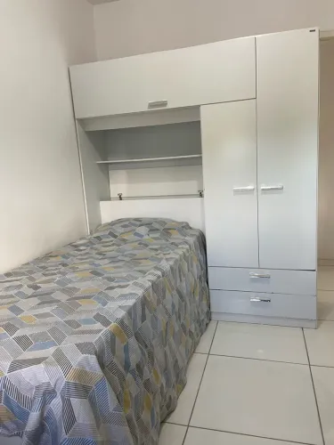Guarda Roupa com Cama Solteiro