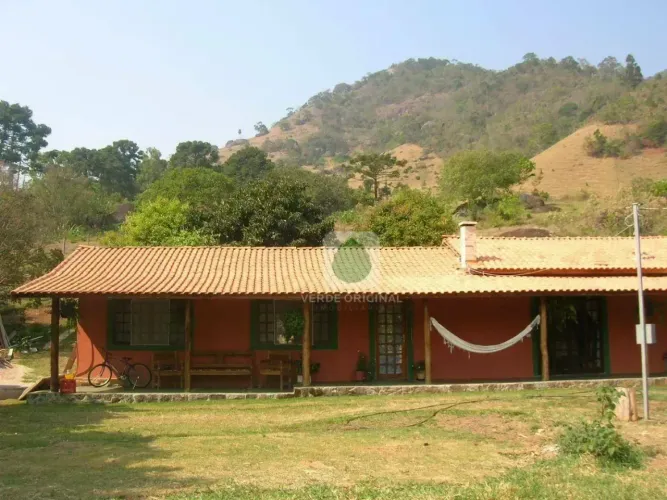 Chácara à venda, 68000 m² por R$ 1.090.000 - Pires - Sapucaí-Mirim/MG