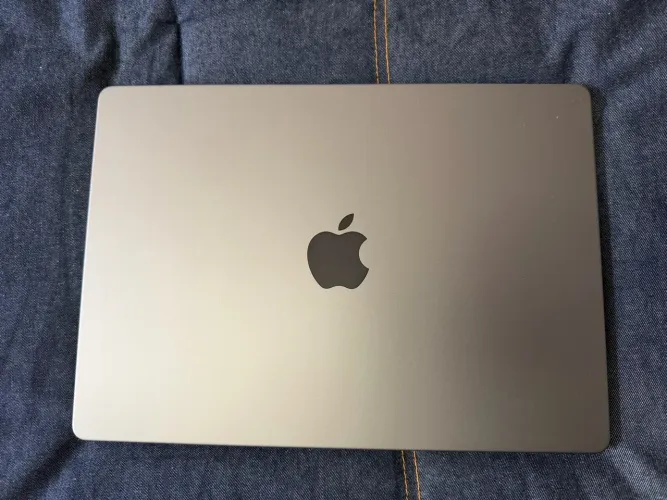 MacBook Pro 2023 - M2 Pro - 16GB - 512GB