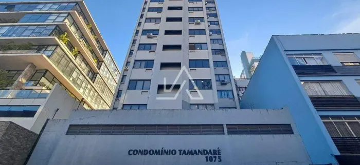 SALA COMERCIAL AÉREA