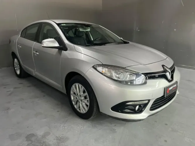 Renault Fluence Sed. Dynamique 2.0 16V Flex Aut. 2016